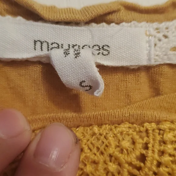 Top - Picture 2 of 3